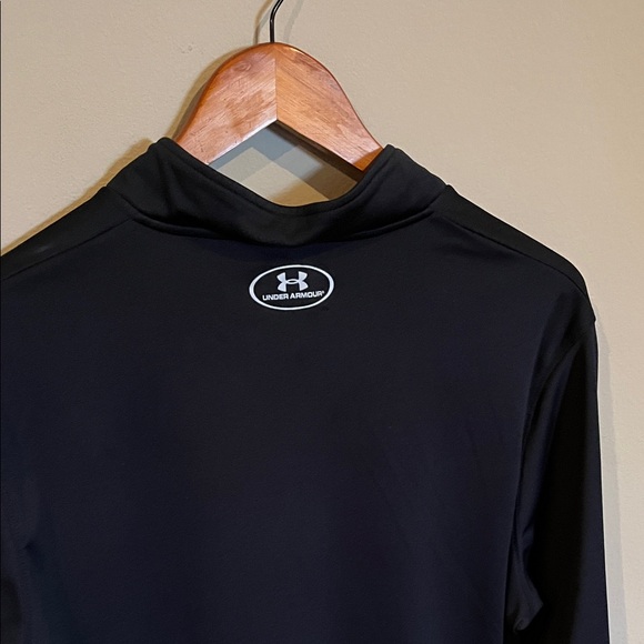 Under Armour Men's Black Performance Quarter Zip - Picture 3 of 3